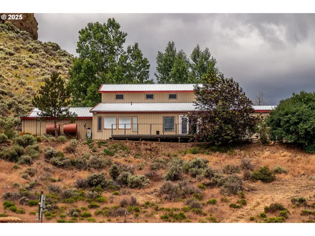 $534,000 | 82678 Shotgun Pass Lane, Silver Lake, OR 97638