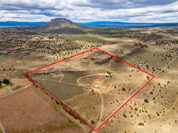 $534,000 | 82678 Shotgun Pass Lane, Christmas Valley, OR 97641