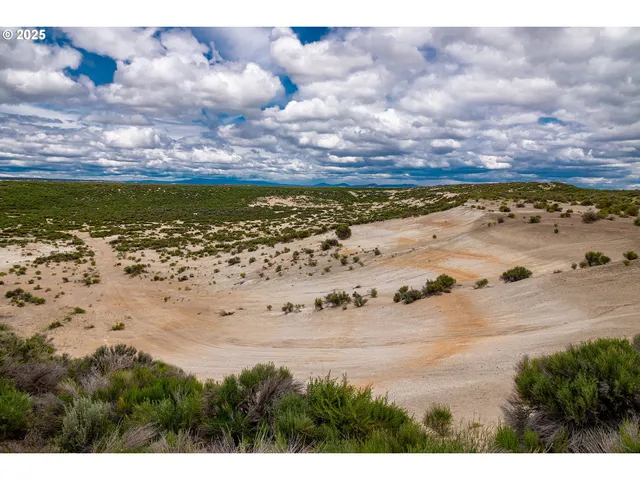 $534,000 | 82678 Shotgun Pass Lane, Silver Lake, OR 97638