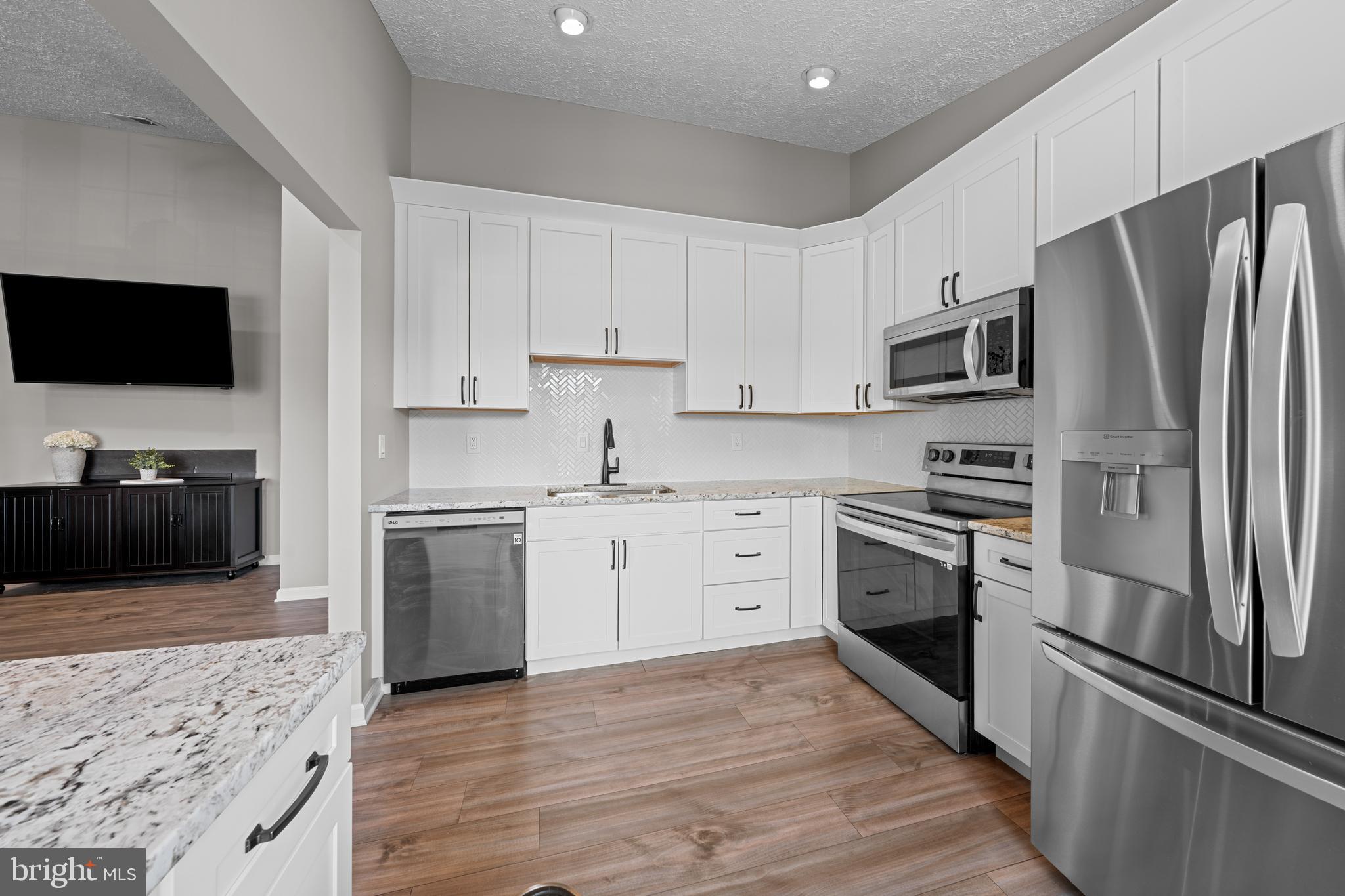 5601 Avonshire Place, Unit M Frederick, MD 21703 - Photo 9 of 27