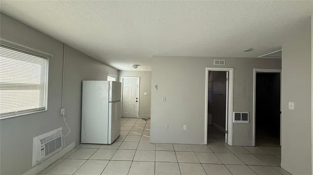 $950 | 400 Peters Street, Wildwood, FL 34785