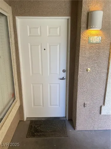 $1,825 | 2152 Jade Creek Street, Unit 104, Las Vegas, NV 89117