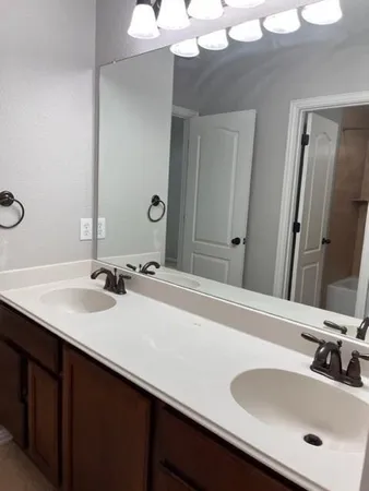 $3,575 | 5818 Country View Lane, Frisco, TX 75036