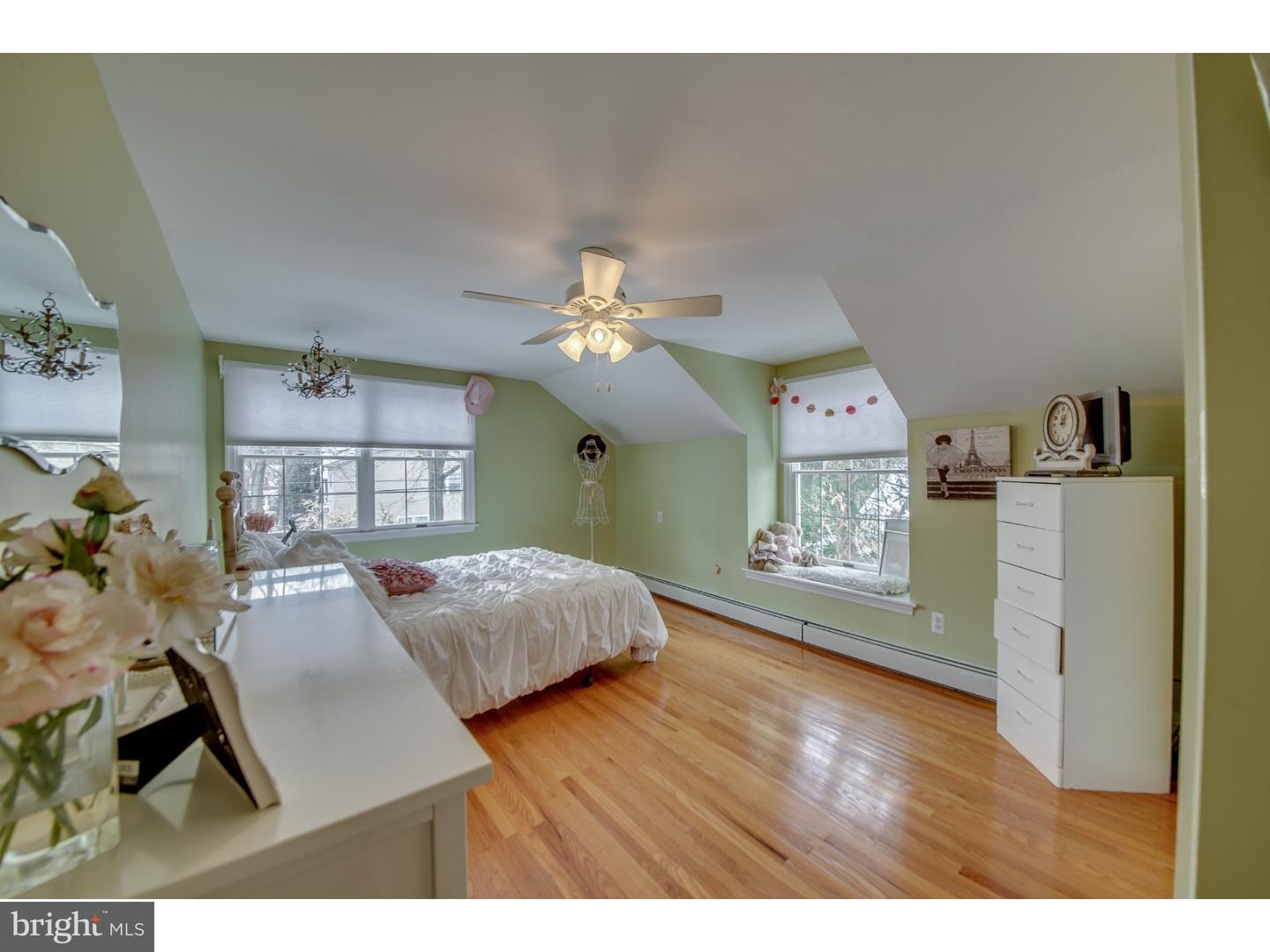 403 Golfview Road Wallingford, PA 19086 - Photo 18 of 25 Bedroom 2