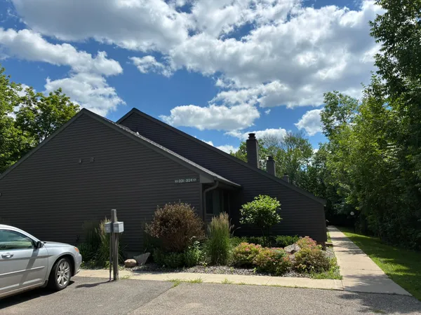 $128,900 | 323 Quadna Mountain Rd Hill, Hill City, MN 55748