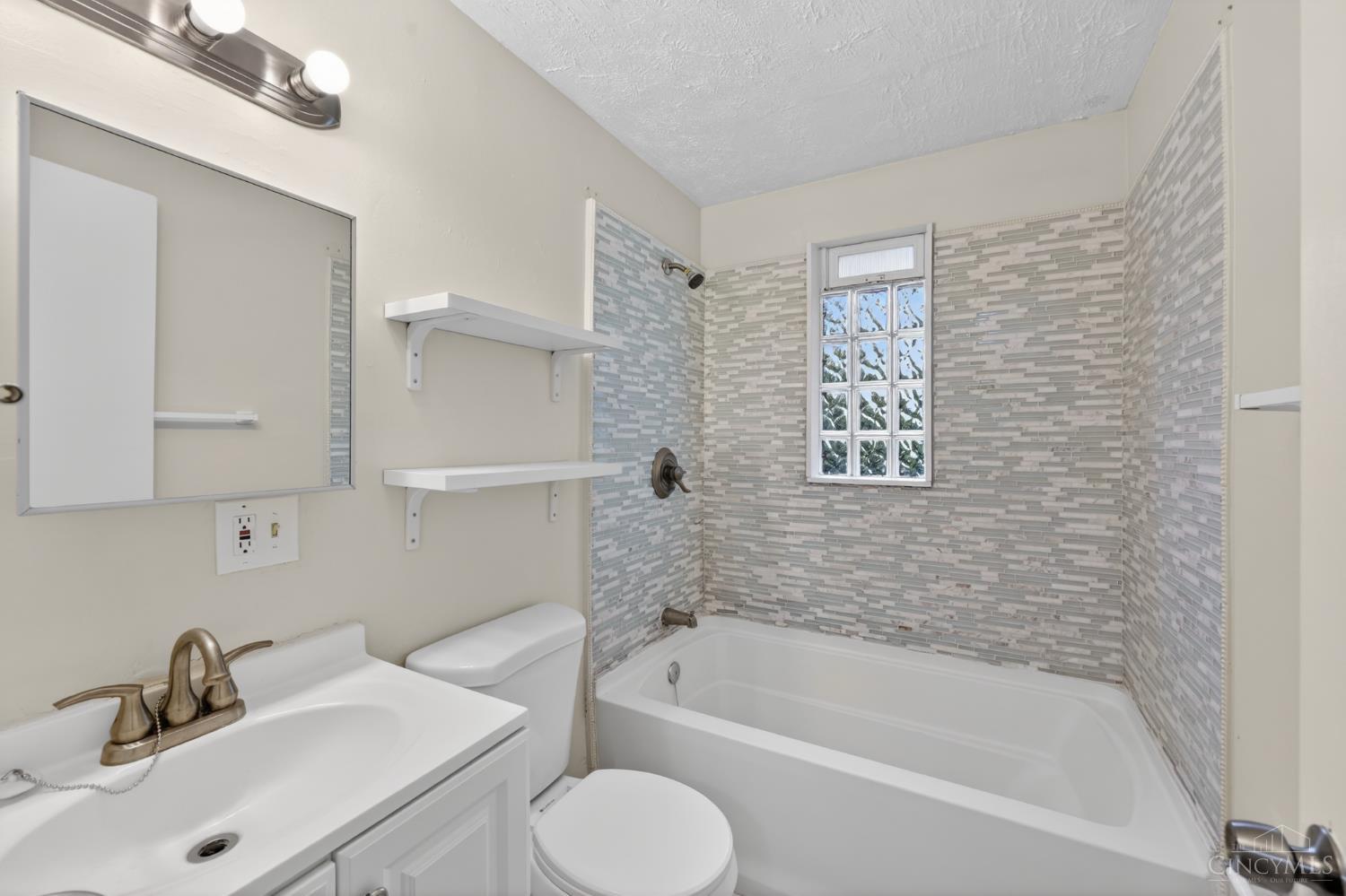 6331 Stover Avenue Golf Manor, OH 45237 - Photo 20 of 29
