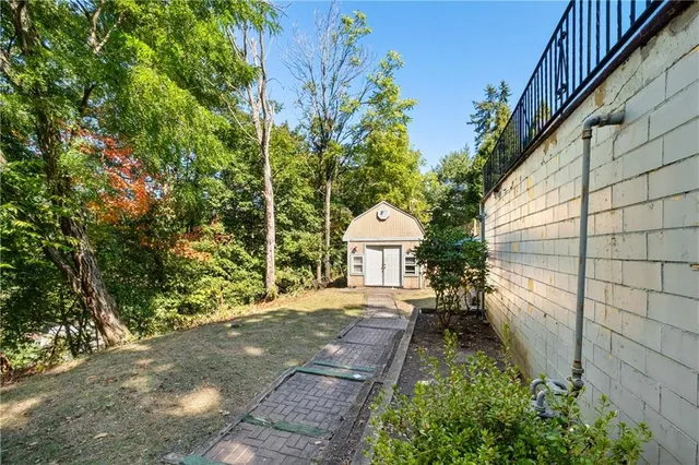 $159,000 | 228 Sylvan Walk, Pittsburgh, PA 15202