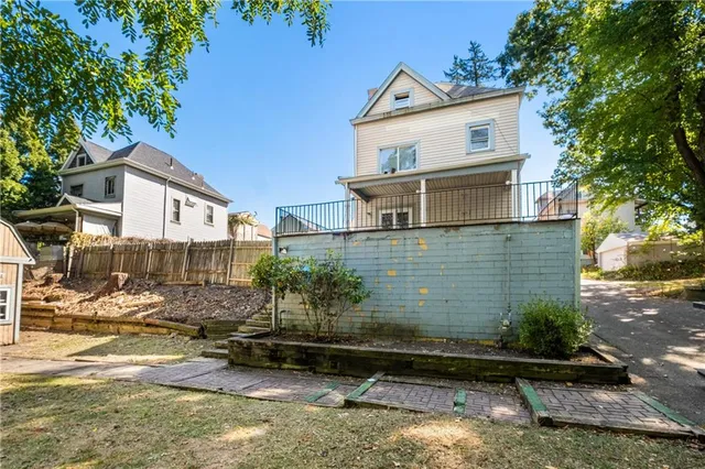 $159,000 | 228 Sylvan Walk, Pittsburgh, PA 15202