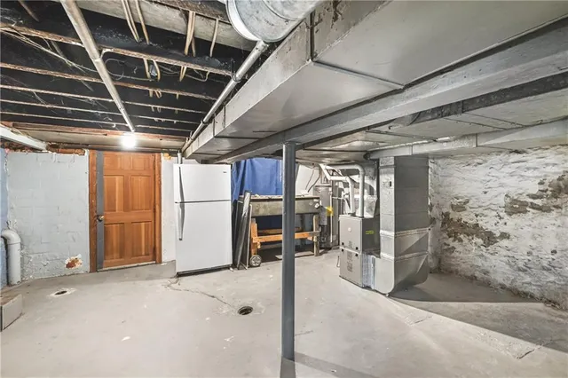 $159,000 | 228 Sylvan Walk, Pittsburgh, PA 15202