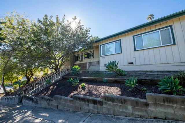 $1,100,000 | 6158-60 Tarragona Drive, San Diego, CA 92115