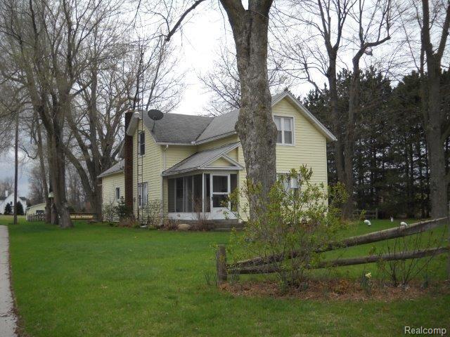 4035 Morocco Road Petersburg, MI 49270 - Photo 3 of 15 DSCN0429.jpg