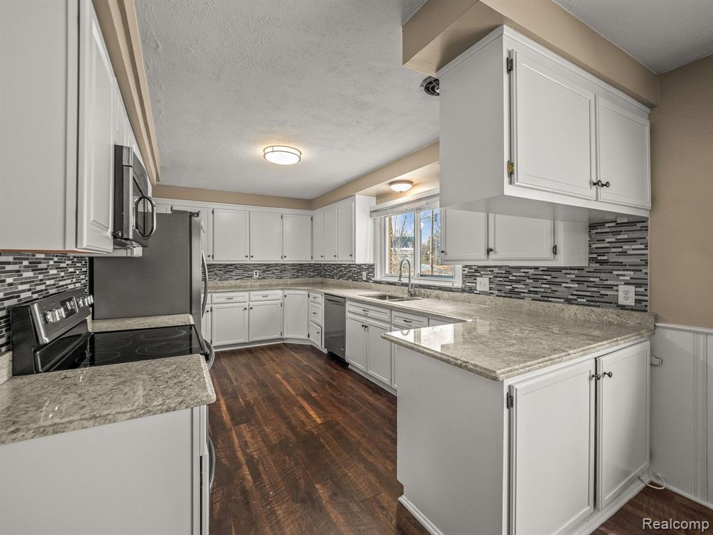 6150 Franklin Road Bloomfield Hills, MI 48301 - Photo 10 of 27