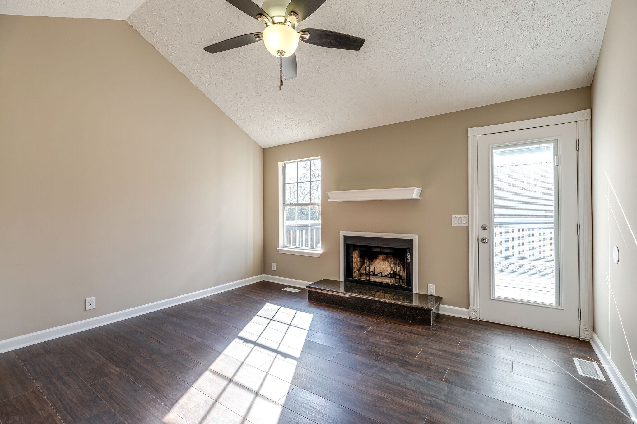 2228 Pleasant View Road Pleasant View, TN 37146 - Photo 3 of 27 Gallery Image 3
