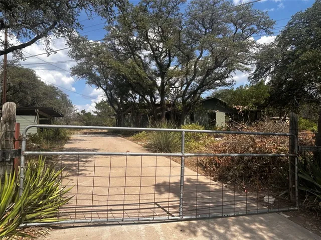 $1,895 | 4827 Eck Lane, Austin, TX 78734