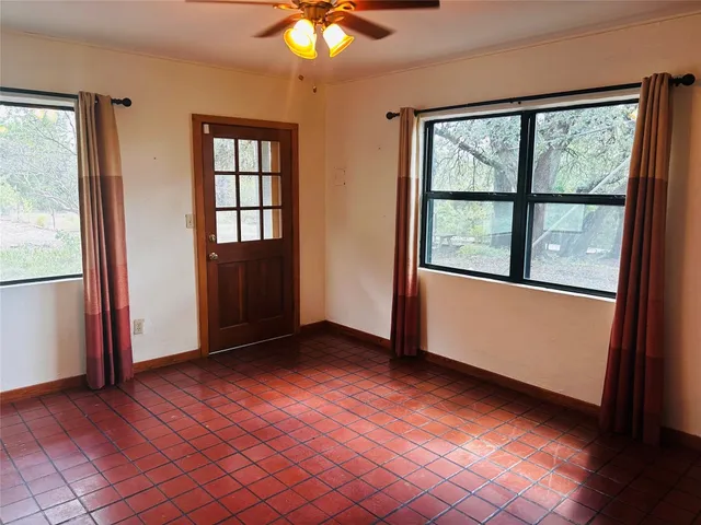 $1,895 | 4827 Eck Lane, Austin, TX 78734