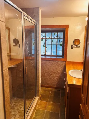 $1,895 | 4827 Eck Lane, Austin, TX 78734