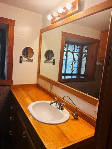 $1,895 | 4827 Eck Lane, Austin, TX 78734