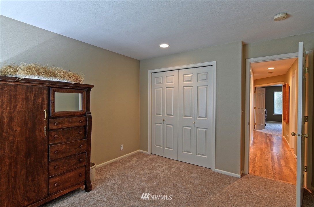 20213 29th Avenue Southeast Bothell, WA 98012 - Photo 15 of 22