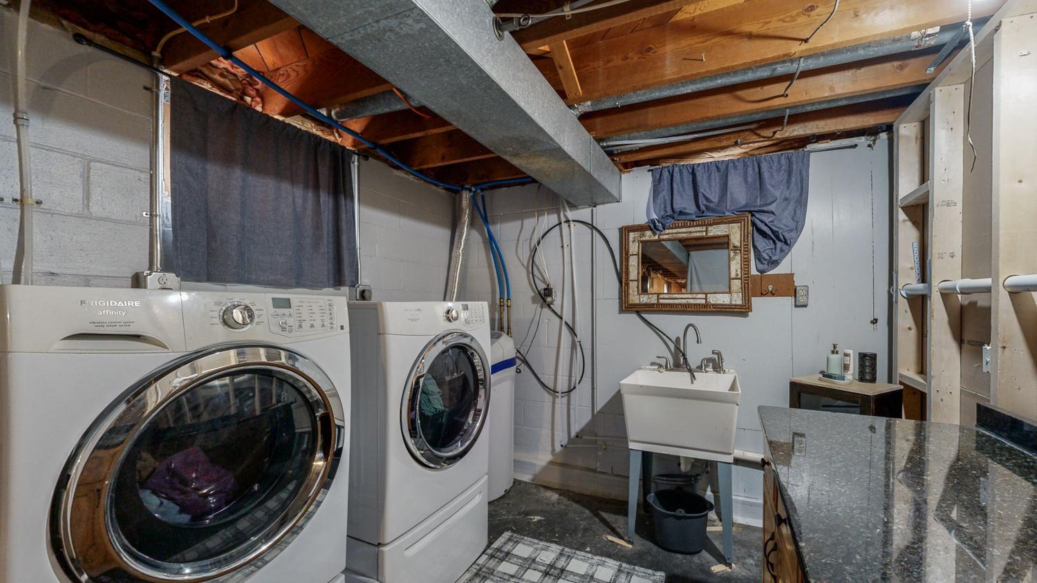 1508 16 1/2 Avenue Northwest Rochester, MN 55901 - Photo 30 of 37