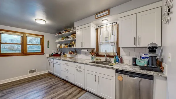 $279,900 | 1508 16 1/2 Avenue Northwest, Rochester, MN 55901