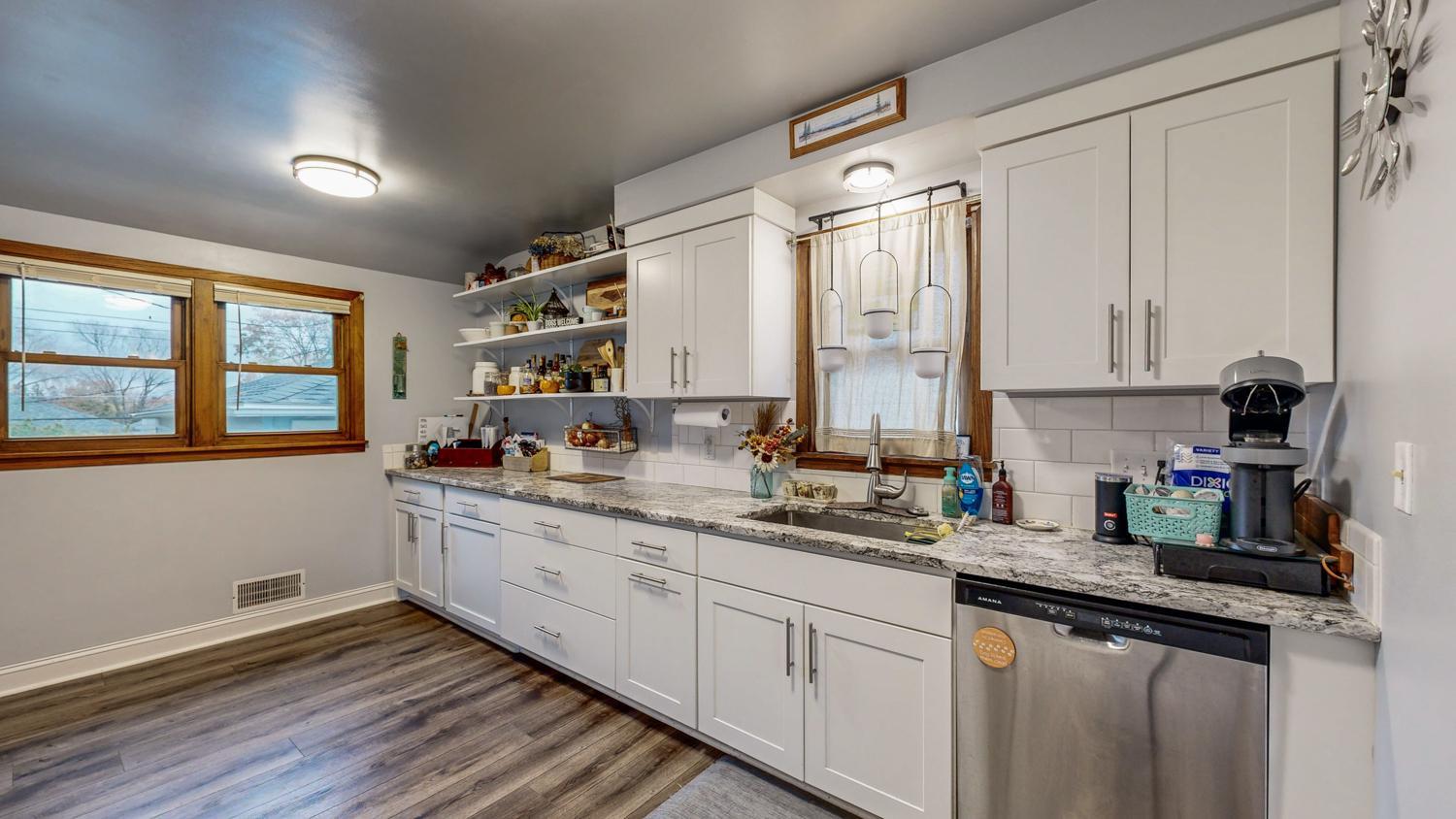 1508 16 1/2 Avenue Northwest Rochester, MN 55901 - Photo 7 of 37