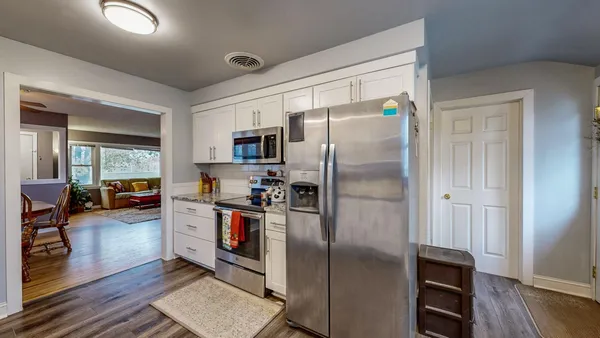 $279,900 | 1508 16 1/2 Avenue Northwest, Rochester, MN 55901