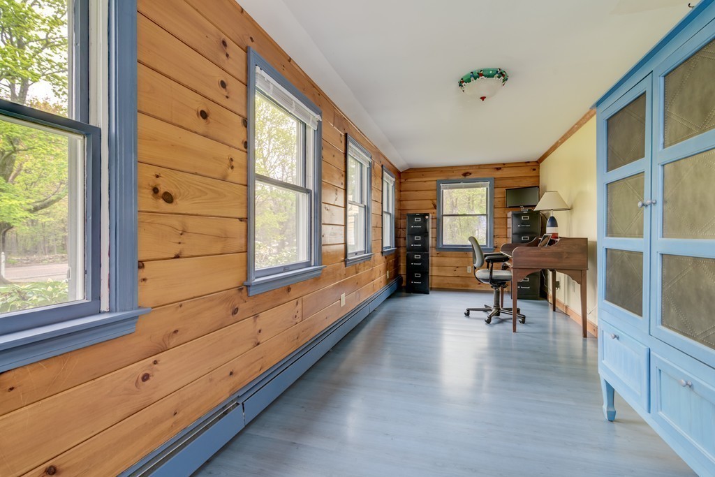303 Old Oaken Bucket Road Scituate, MA 02066 - Photo 12 of 29 Gallery Image 12