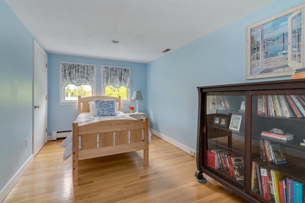 303 Old Oaken Bucket Road Scituate, MA 02066 - Photo 18 of 29 Gallery Image 18