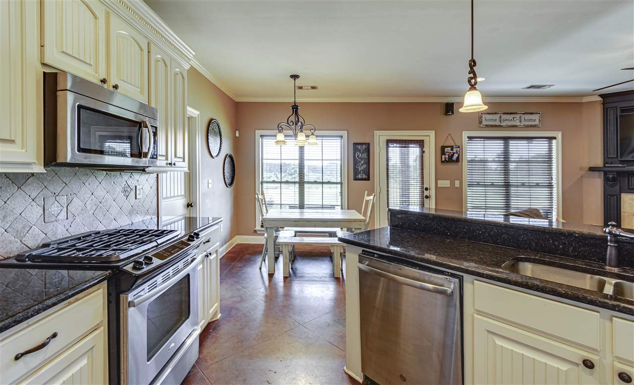 812 Gabe Holcomb Road Brandon, MS 39042 - Photo 17 of 46 Photo 17