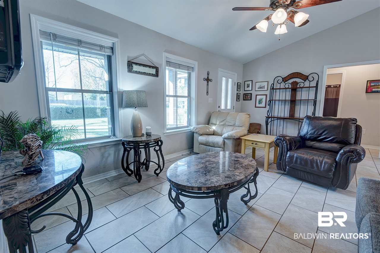 409 South Stuart Street Foley, AL 36535 - Photo 5 of 25