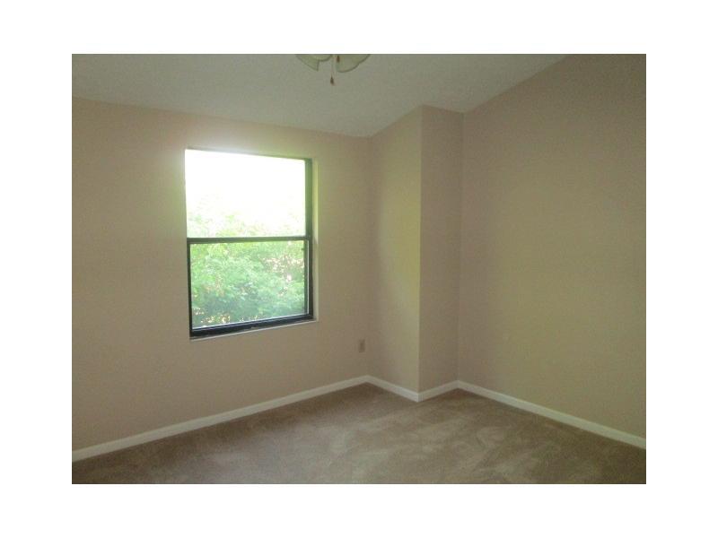 8554 Hague Road Indianapolis, IN 46256 - Photo 11 of 13 Gallery Image 11