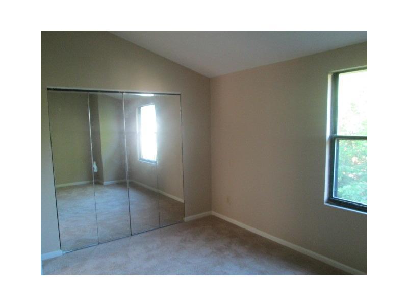 8554 Hague Road Indianapolis, IN 46256 - Photo 12 of 13 Gallery Image 12