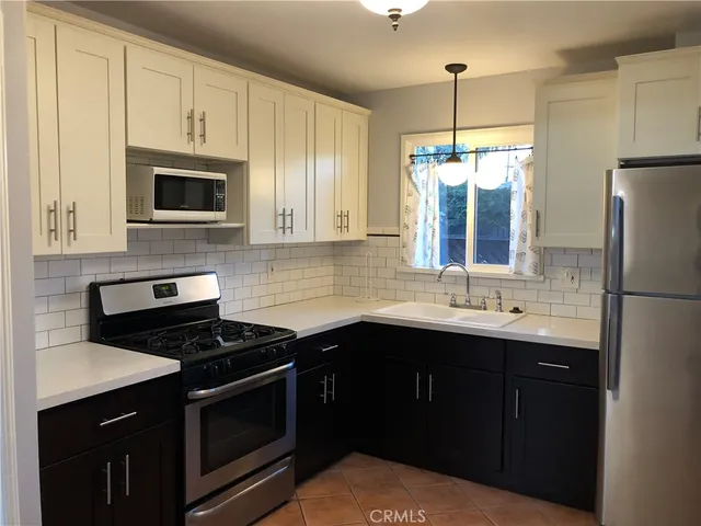 $2,975 | 3577 Gundry Avenue, Long Beach, CA 90807