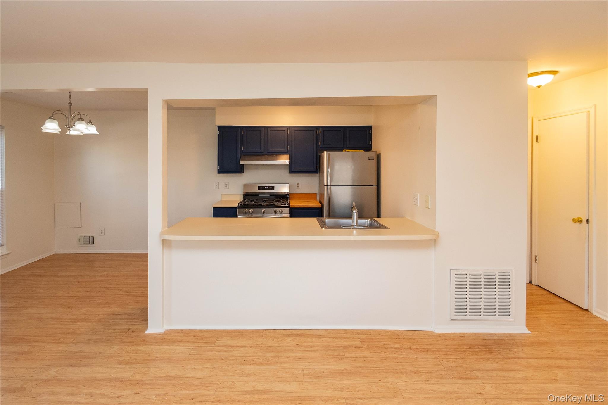 29 The Rise Warwick, NY 10990 - Photo 5 of 34