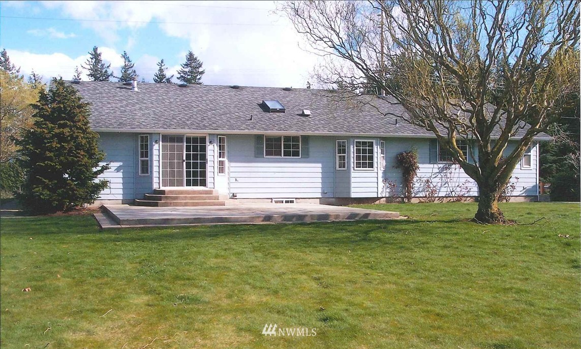7511 Hannegan Road Lynden, WA 98264 - Photo 4 of 5 Gallery Image 4