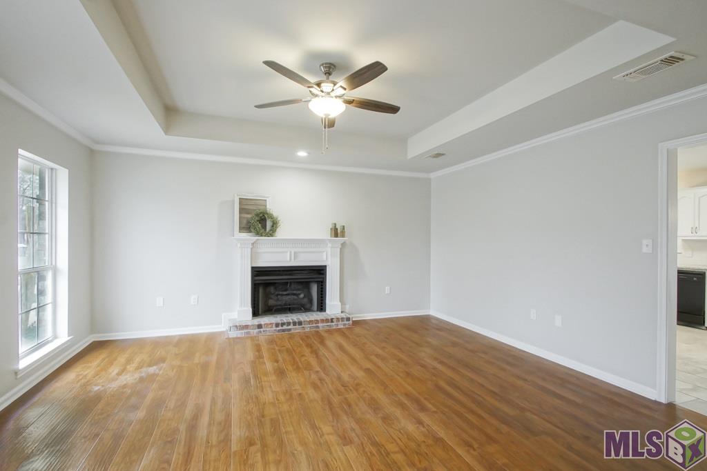 12453 Fairhope Way Baton Rouge, LA 70816 - Photo 4 of 25 Gallery Image 4