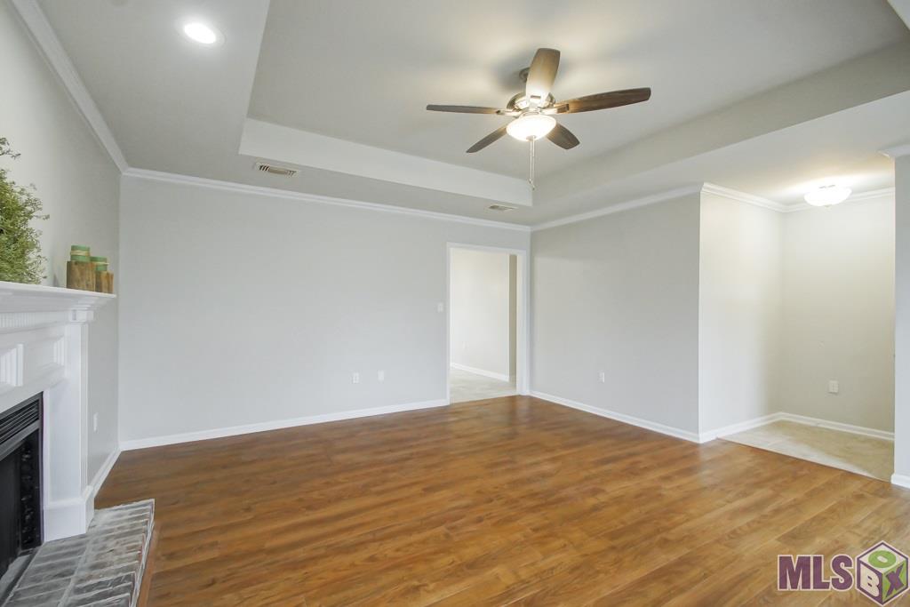 12453 Fairhope Way Baton Rouge, LA 70816 - Photo 5 of 25 Gallery Image 5