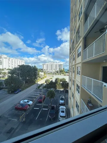 $2,800 | 1200 Hibiscus Avenue, Unit 502, Pompano Beach, FL 33062