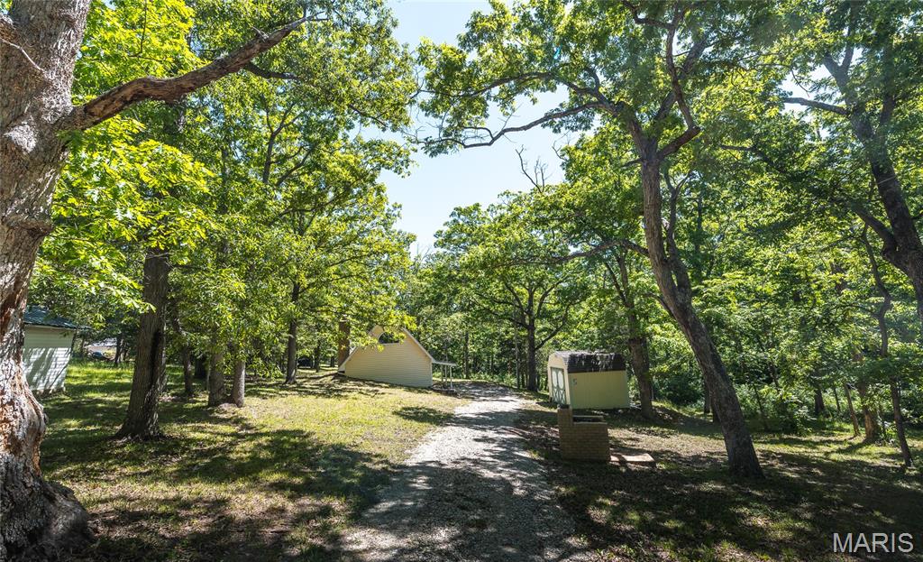 2034 Big Bear Road Cuba, MO 65453 - Photo 6 of 32
