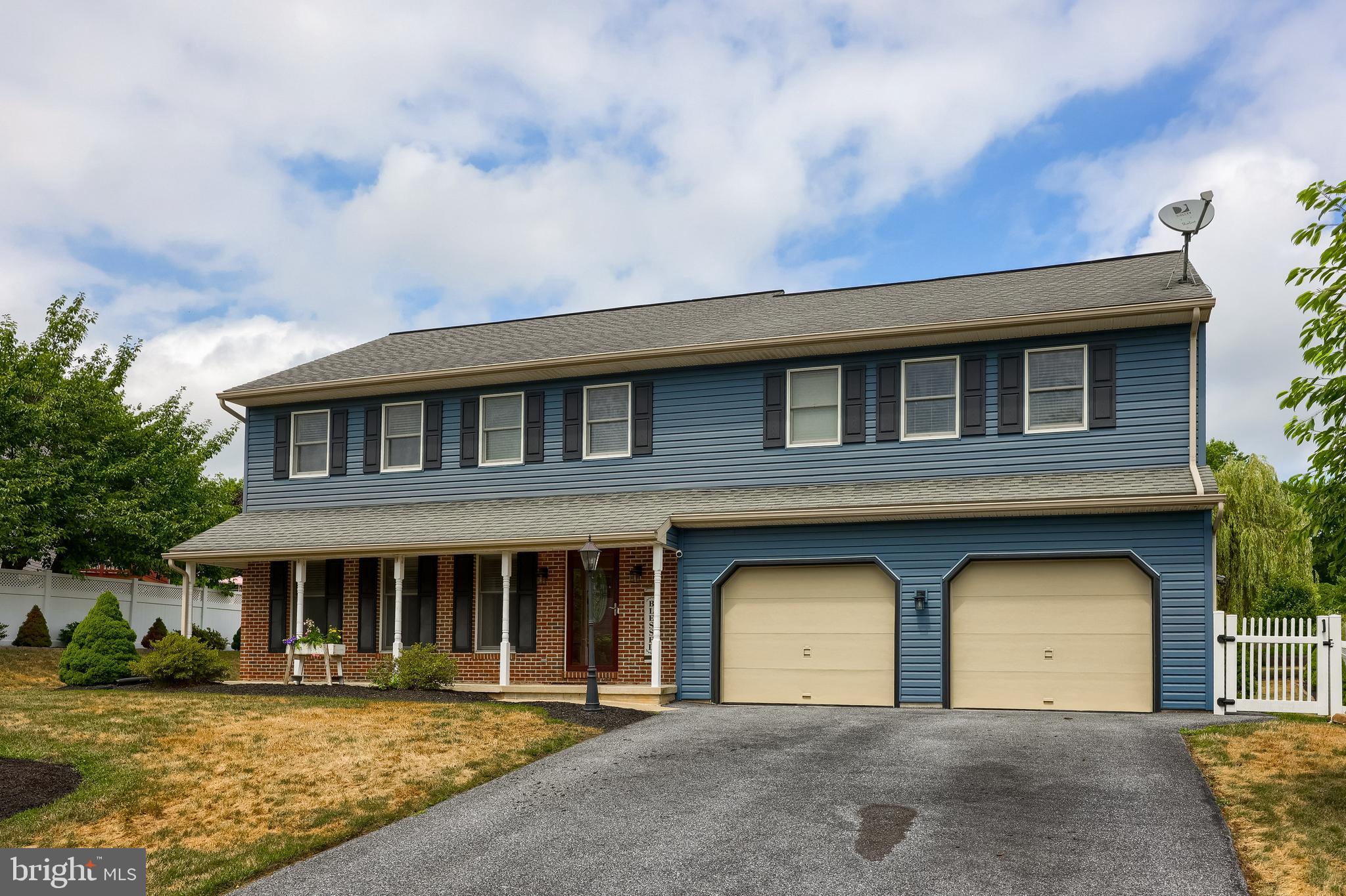 323 Knights Bridge Way Lititz, PA 17543 - Photo 4 of 56