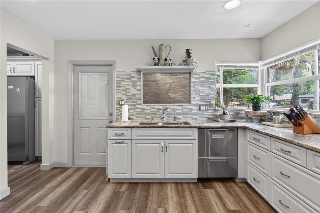 5539 Delaware Avenue New Port Richey, FL 34652 - Photo 49 of 95