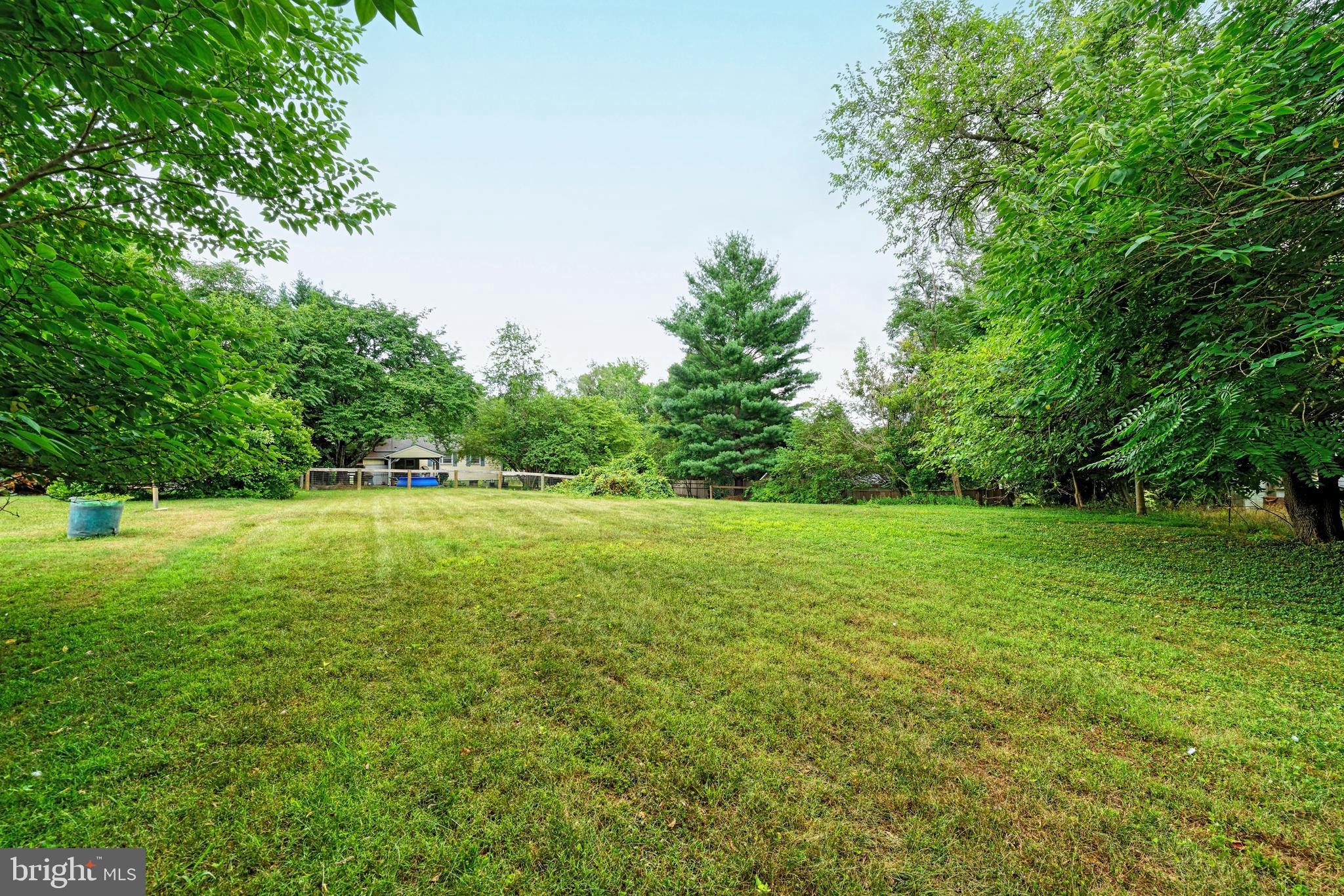 4 Chestnut Street Middleburg, VA 20117 - Photo 9 of 15 a view of field with trees in the background