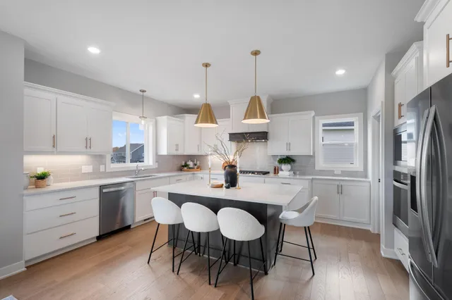 $799,900 | 4980 Kyla Way Southeast, Prior Lake, MN 55372