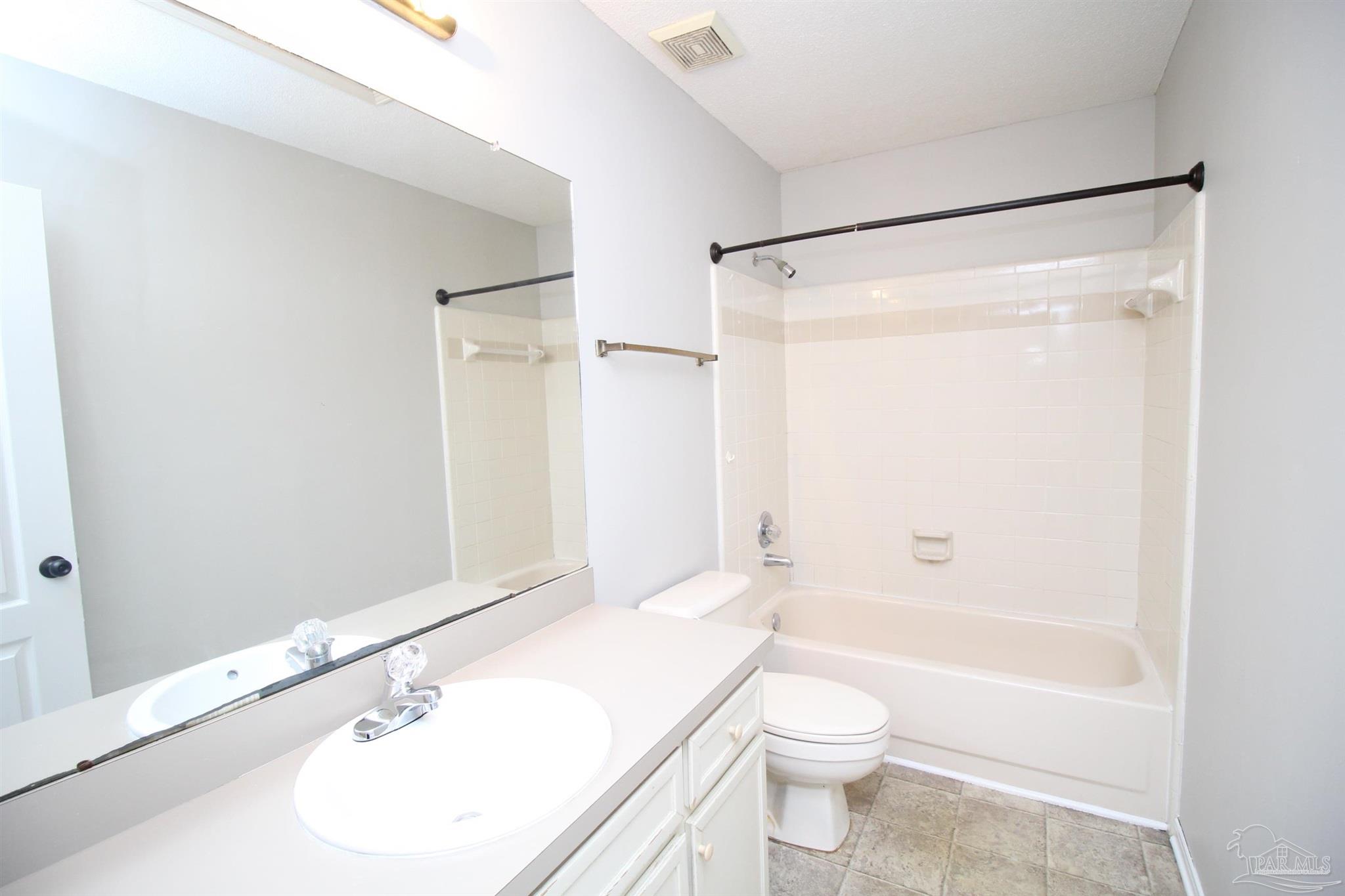 2241 Lemure Drive Navarre, FL 32566 - Photo 11 of 15