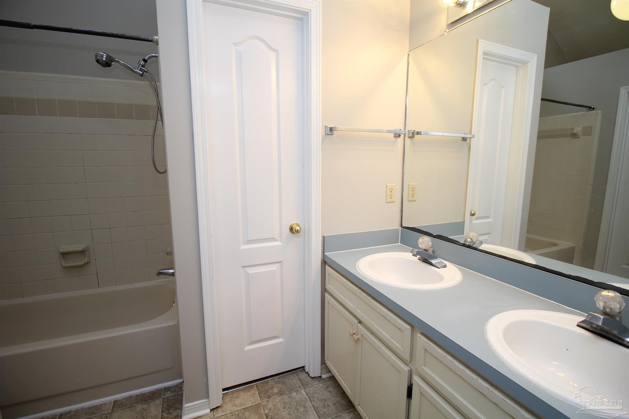 2241 Lemure Drive Navarre, FL 32566 - Photo 8 of 15