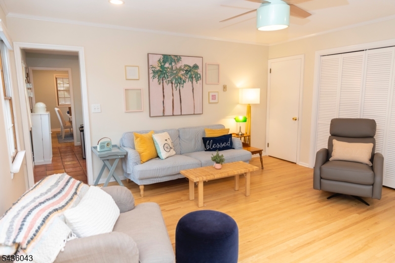 13 Sunset Drive Clark, NJ 07066 - Photo 16 of 27