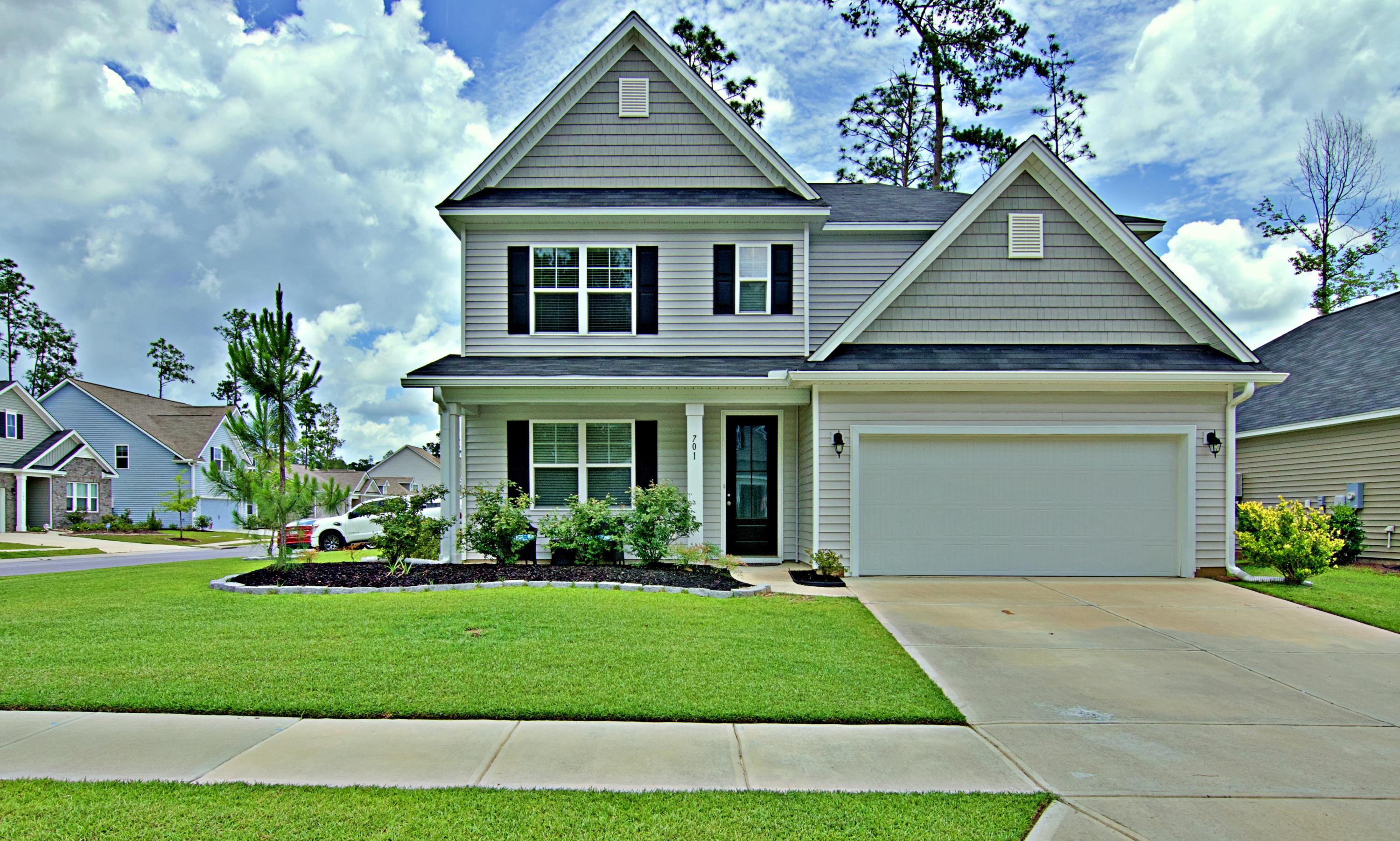 701 Kilarney Road Summerville, SC 29483 - Photo 1 of 29 701 Kilarney