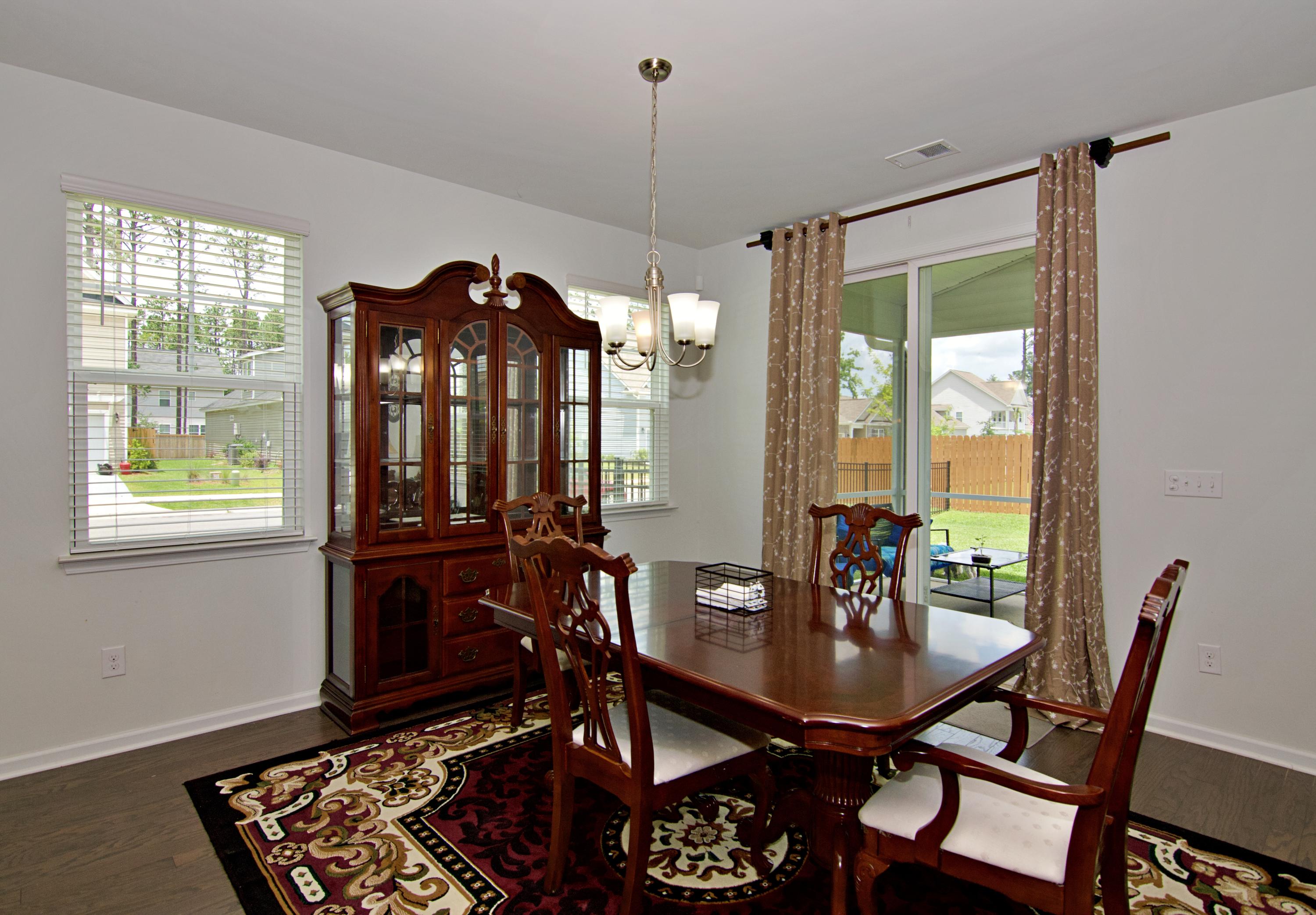 701 Kilarney Road Summerville, SC 29483 - Photo 11 of 29 Dining Area
