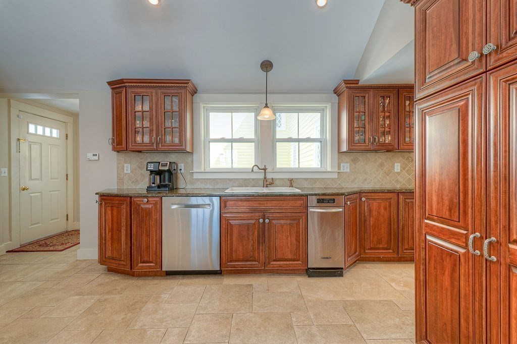 128 Main Street Upton, MA 01568 - Photo 7 of 42 Gallery Image 7
