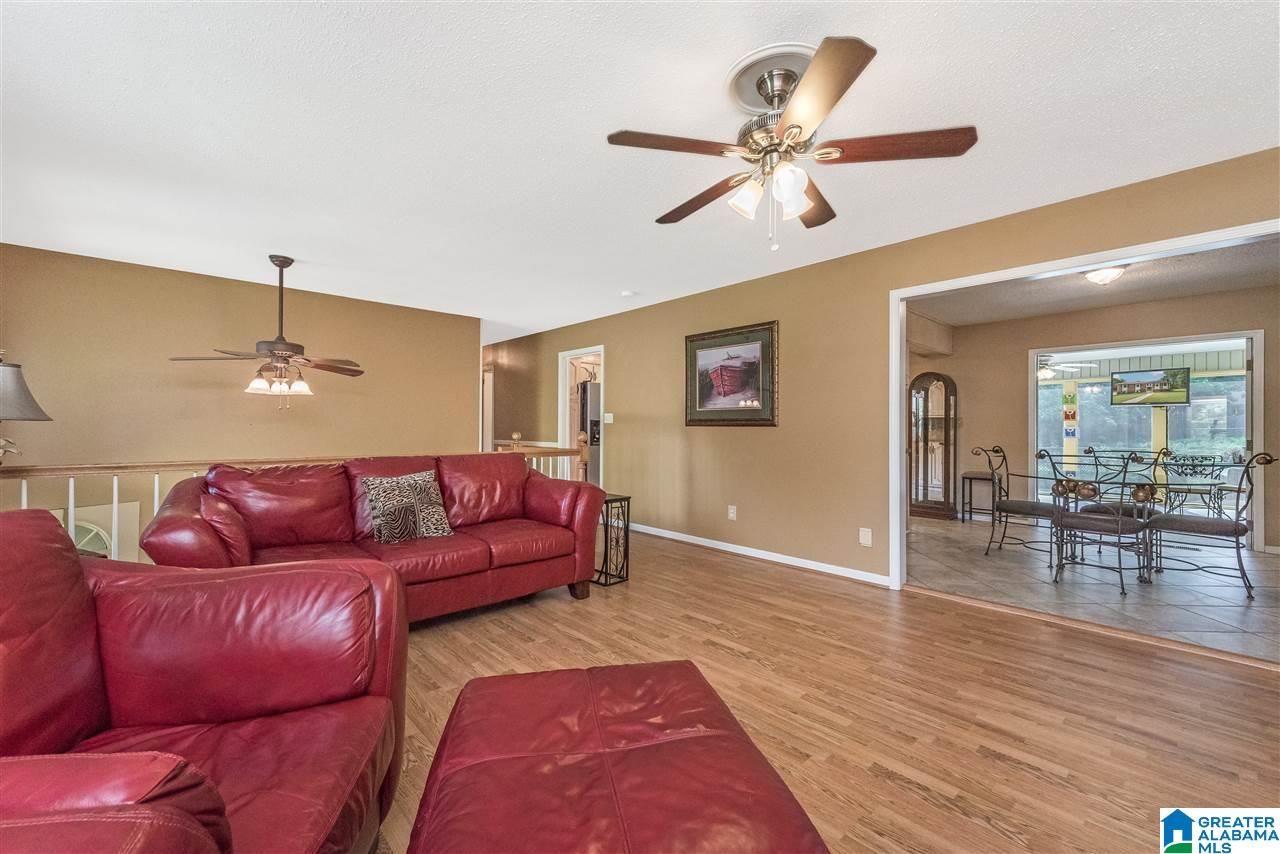 130 Mission Circle South Alabaster, AL 35007 - Photo 5 of 32